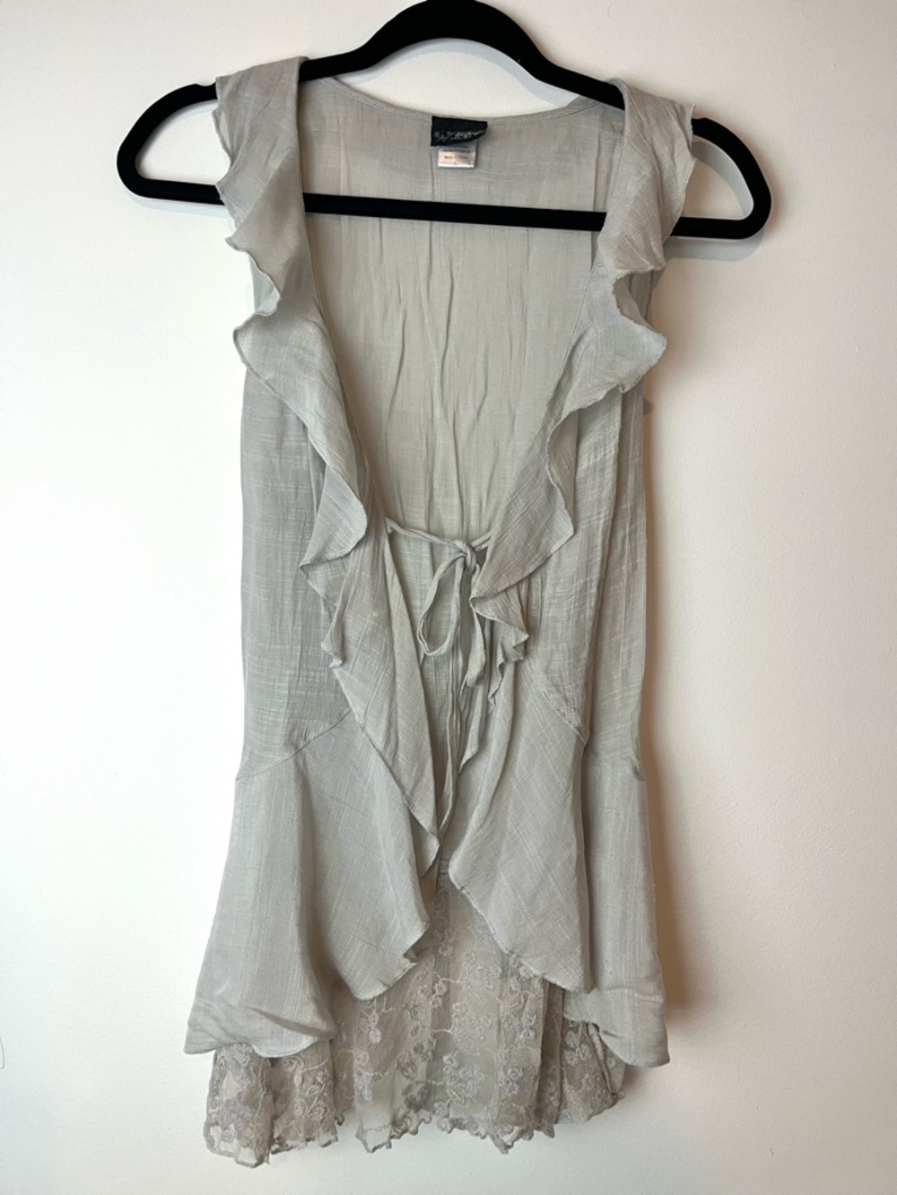 Ruffle Sleeveless Top